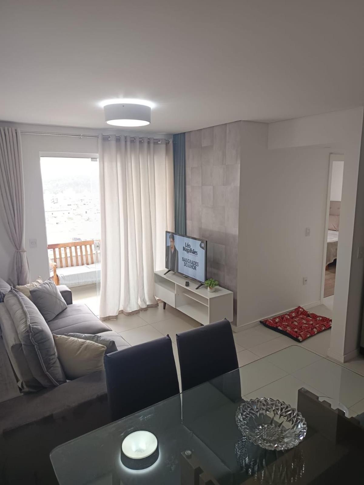 Apto Na Apartamento *